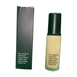 ZARMAR PRO MATTE HIGH DEFINITION LONG WEAR MATTE FOUNDATION SPF 15 PA++ 30 ML.
